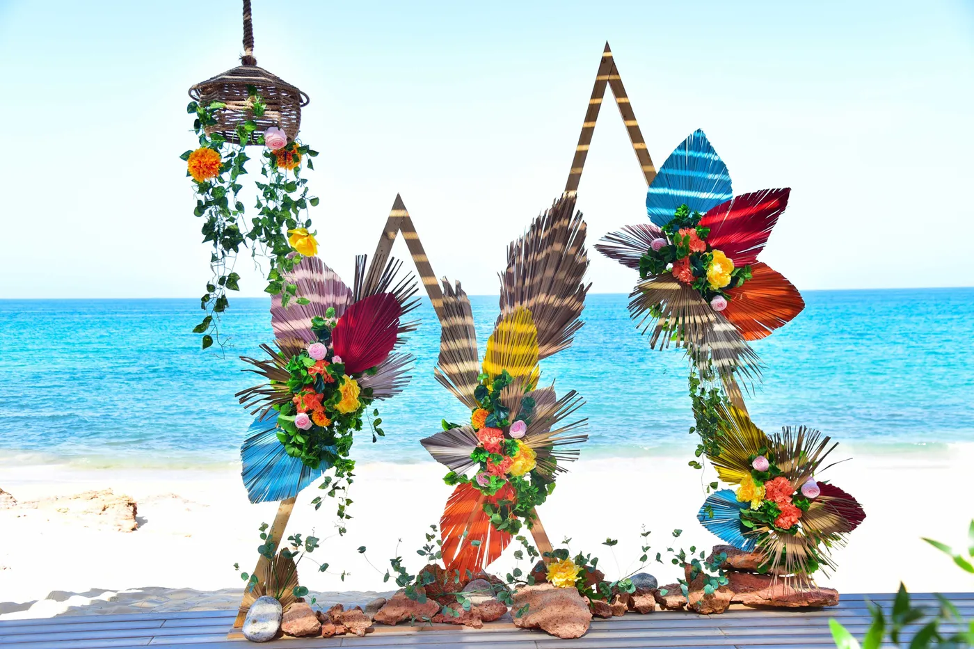 DUNES BEACH CLUB