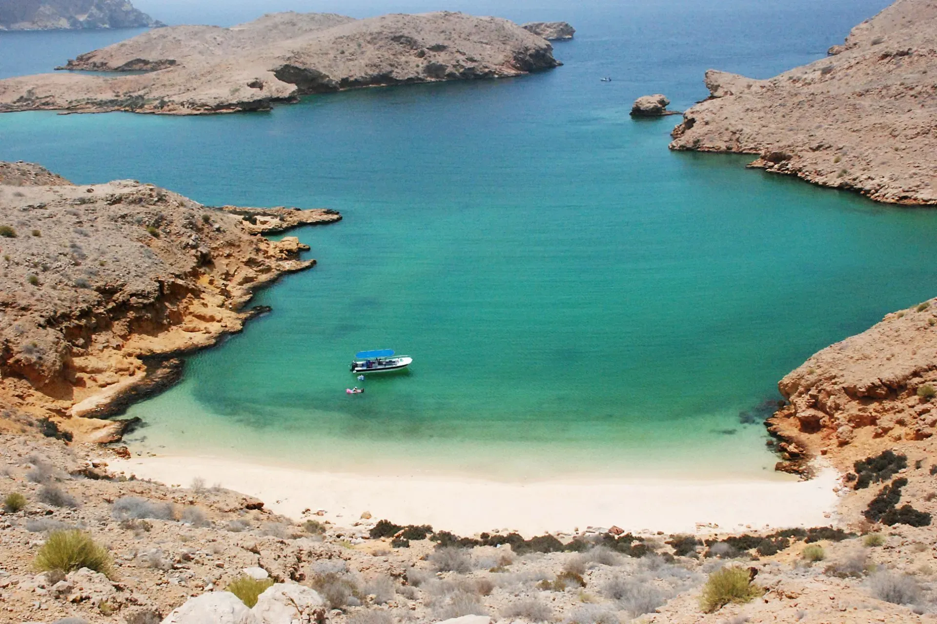 image of jebel sifah