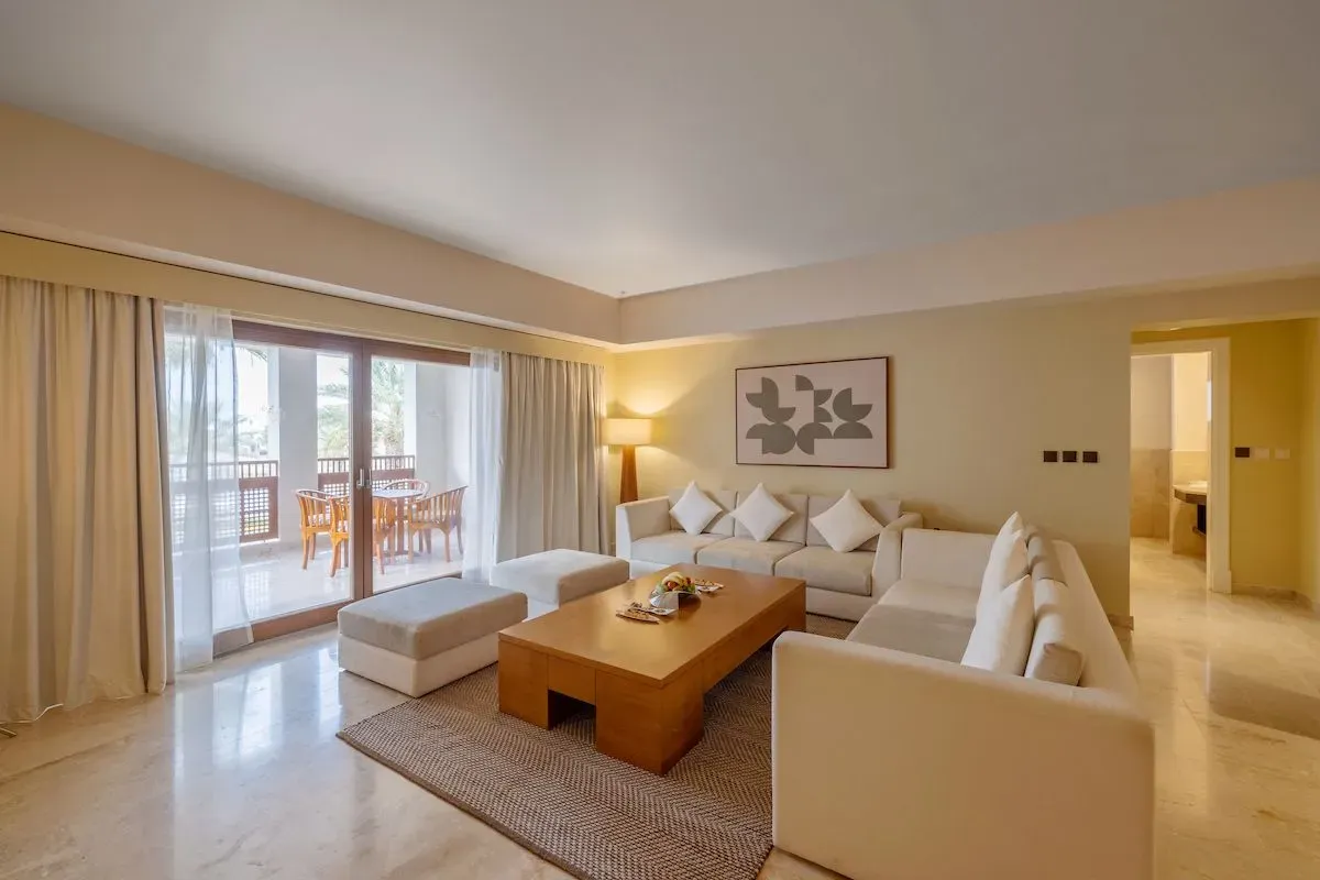 image of jebel sifah