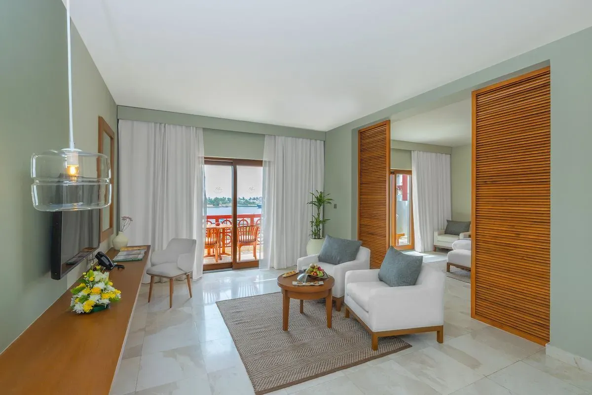 image of jebel sifah