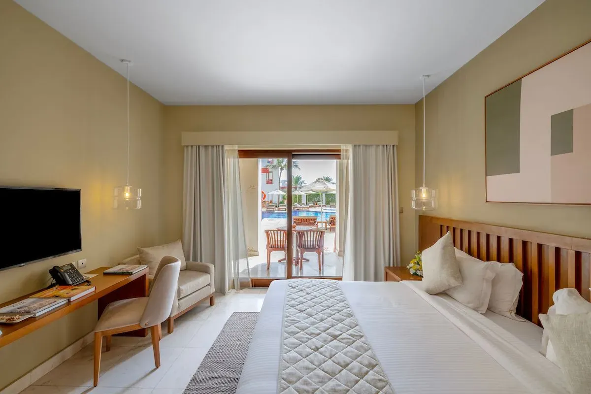 image of jebel sifah